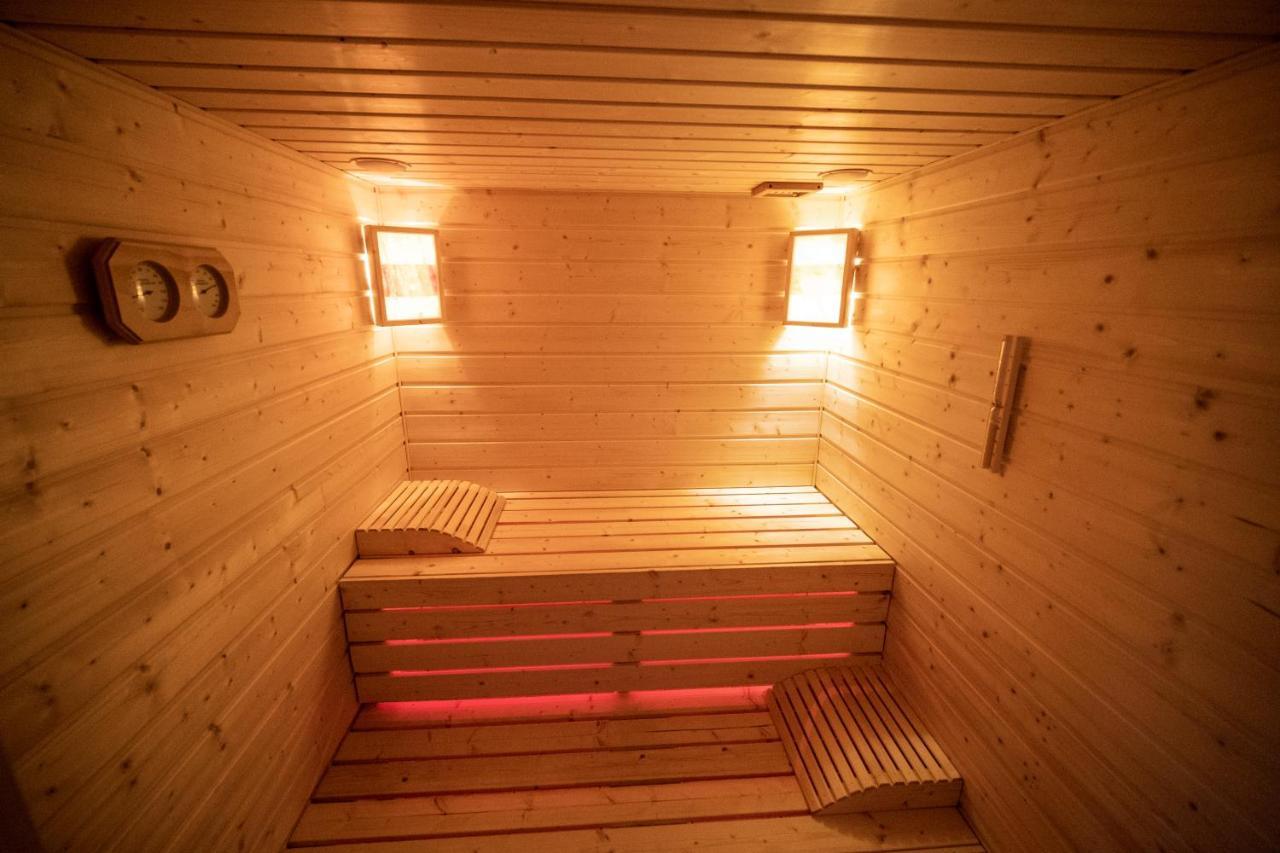 Dom Na Wzgorzu Z Widokiem Na Jezioro Z Balia I Sauna Lipnica  Exterior foto